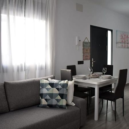 Alojamientos Lola, Suite con jacuzzi Benalup - Casas Viejas Exterior foto